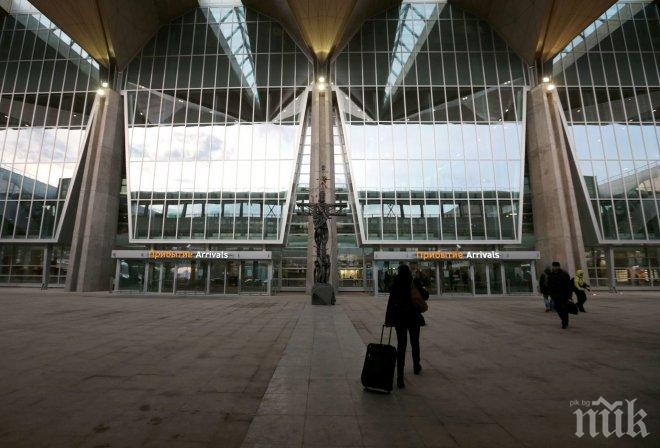 11-годишно момиче проби системата за безопасност на московско летище