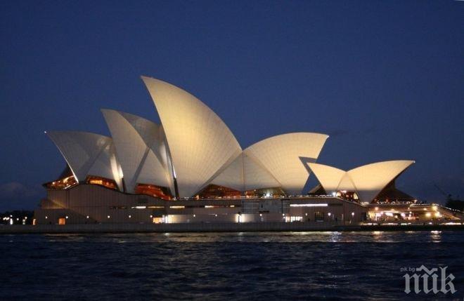 Пано от Льо Корбюзие украси операта в Сидни, 58 години след като е поръчано