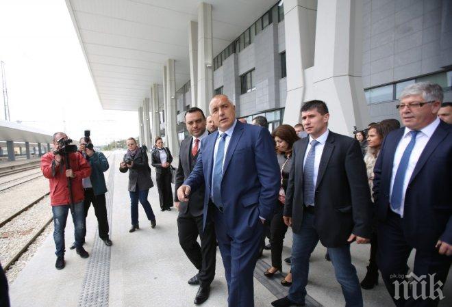 ПИК TV: Откриха обновената Централна жп гара в София