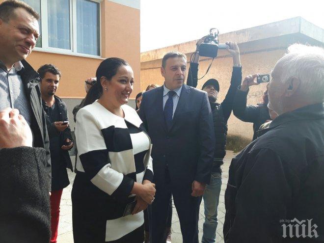 Министър Павлова хвали Благоевград, градът бил шампион в санирането
