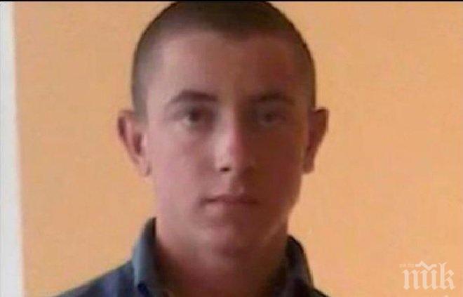 Фейсбук запалил ревността на удушвача Венци
