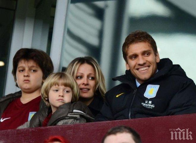 Малкият син на Стилиян Петров го върнал обратно на терена
