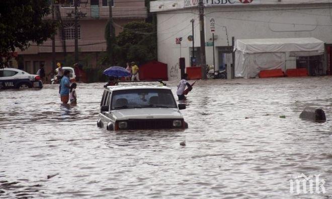 Наводненията в Хаити взеха шест жертви
