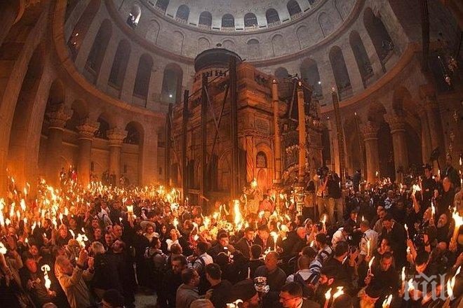 Започнаха религиозните шествия към Божи гроб
