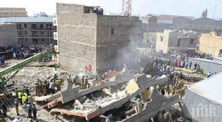 бебе оцеля часа рухнала сграда кения