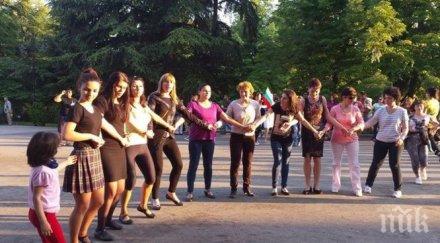 аху иху училище народните танци стават задължителни