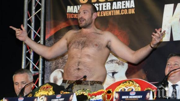 Букмейкърите направиха Кличко фаворит, след като Фюри си показа шкембето