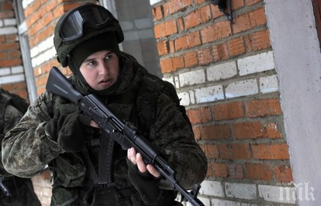 ПУТИН НЕ СЕ ШЕГУВА! Въоръжават националната гвардия със супер автомат Калашников АК-74М! 