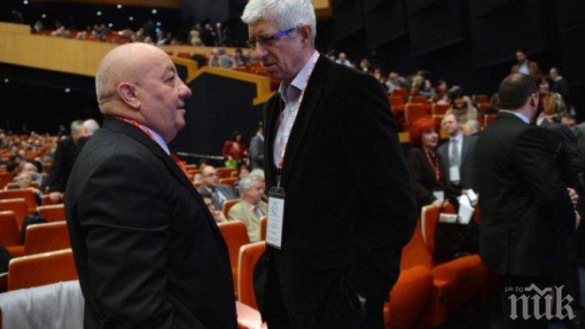 Гергов и Овчаров дърпат конците на БСП конгреса