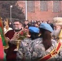 Патриарх Неофит отслужи тържествен водосвет на бойните знамена и знамената-светини на Българската армия
