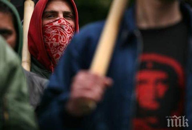 Десетки арестувани при акция на италиански анархисти на границата с Австрия 