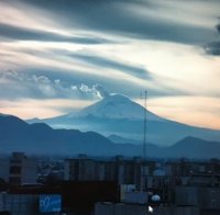 Вулкан е сборен пункт за извънземни? (видео)