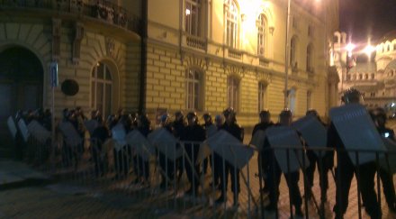 протестиращите софия искаме служебен кабинет избори