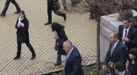 бойко тур овации парламента компанията прасета снимки