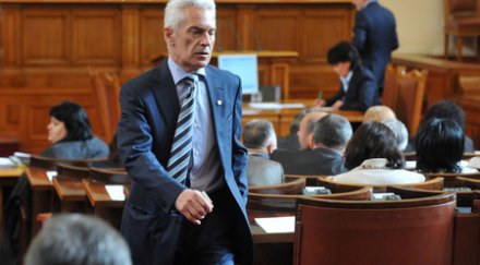 волен сидеров влезе ролята говорител протестиращите