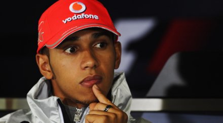 люис хамилтън бърз каталуня