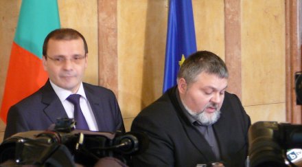 депутати официално поискаха свикване велико народно събрание