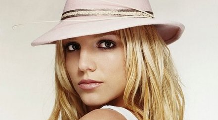 бритни спиърс ново гадже