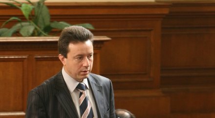 бсп протестиращите приличат футболни фенове