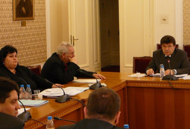 Гроздан Илиев иска местните власти да могат да сезират КС