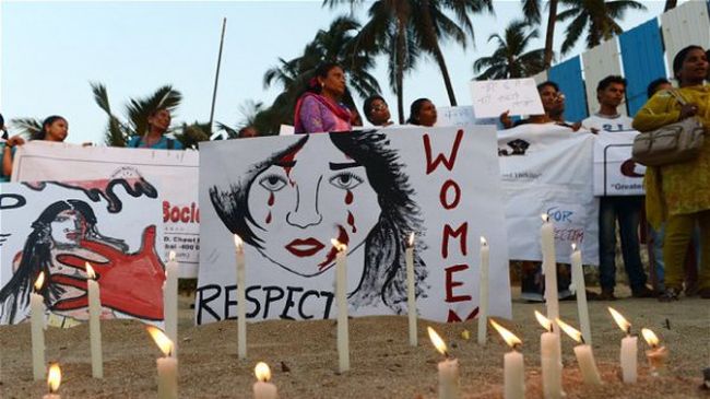 Три сестри между 6 и 11 г. бяха изнасилени и убити в Индия