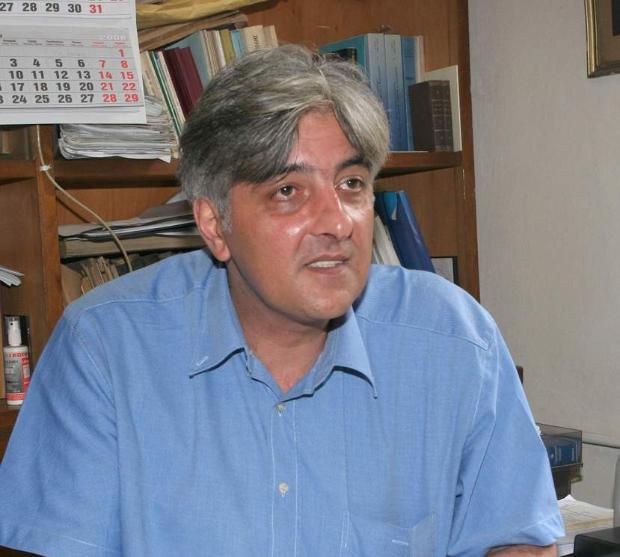 Доц. Дилян Николчев: Патриарх ще бъде по-достойният от недостойните