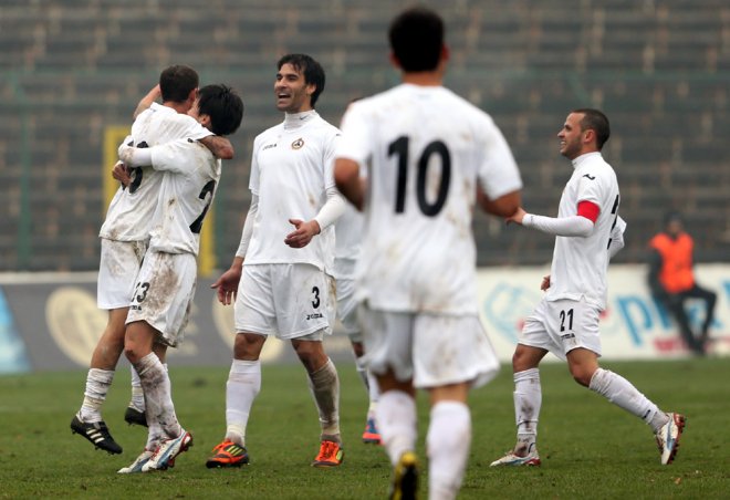 Национал на Хаити отсвири Славия