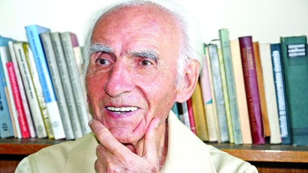 Чака ни дълъг сиромашки живот и хаос