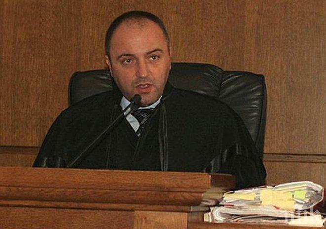 Бивши правосъдни министри се борят за шеф на НИП