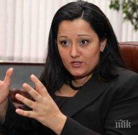 Павлова инспектира ремонта на ул. „Магистрална“ във Велико Търново