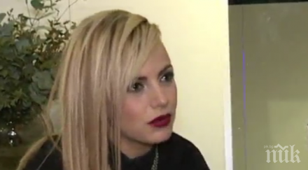 ексклузивно пик швеция истерия поли генова такситата въртят нейния хит