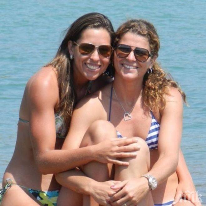 В Кипър бе сключен първият брак между лесбийки