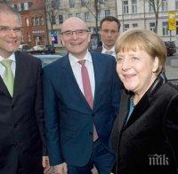 Хвърлиха свинска глава с обиден текст пред приемна на канцлера Меркел