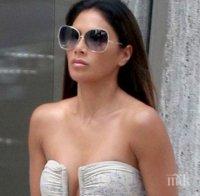 Гаджето на Гришо събра погледите в деколтето си (снимки)