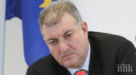 незаконно пребиваващи мигранти бяха хванати спецакцията страната