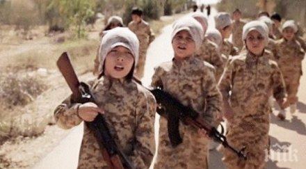 ислямска държава учи децата четат арабски специално мобилно приложение