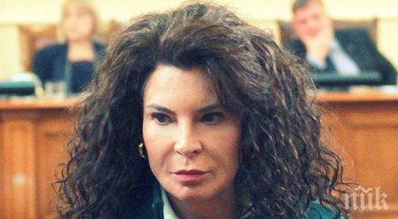 депутатка хвърли бомба дете преряза вените център семеен тип