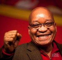 Брутален юмручен бой избухна в парламента на ЮАР