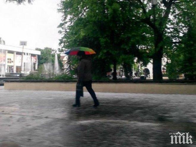 Облачността ще намалее, остава хладно за май