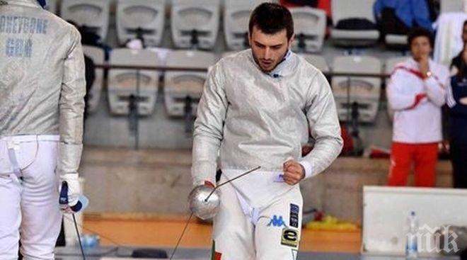  Панчо Пасков с наградите за спортист на месеца