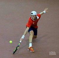 Александър Лазаров и Калоян Вълчев преодоляха първия кръг на 