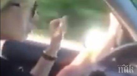 шоу пътя сексапилна варненка лети 100 високо вирнати крака видео