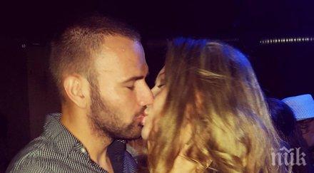 първо пик атанас месечков залюби стюардеса снимки