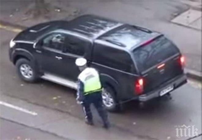 Арестуваха шофьор, опитал се да  подкупи полицаи