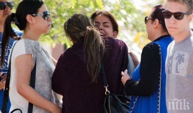 Голяма трагедия! Все още държат в неведение близките на пътниците от самолет А320 (СНИМКИ)
