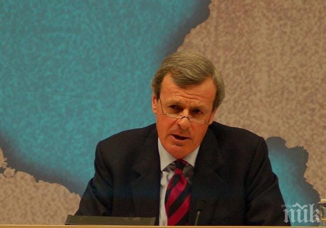 Война между Запада и Русия през 2017 г. вещае бивш натовски генерал! Ще извади ли Путин ядреното оръжие?