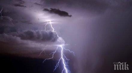 циклонът бангладеш изгубил сила