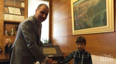 герб подпомага младия кандидат майстор историята българския шахмат