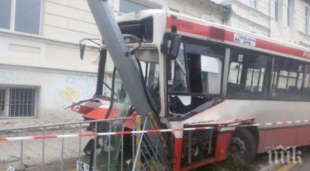 седем пострадалите варненския автобус остават болница