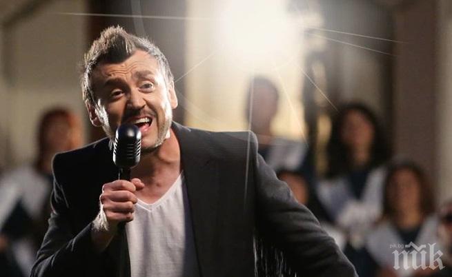 Любо Киров строи къща с басейн